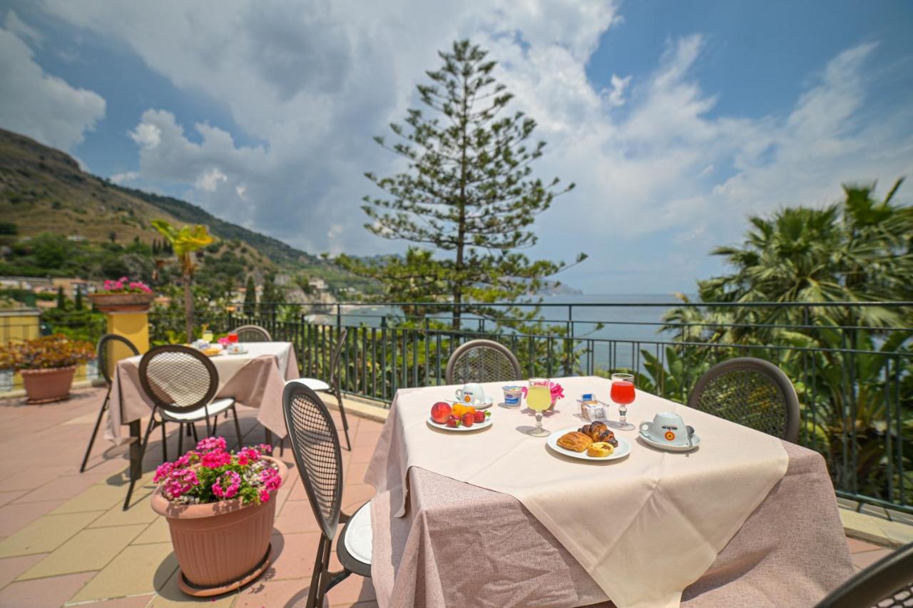 Hotel Baia Delle Sirene Таорміна Екстер'єр фото