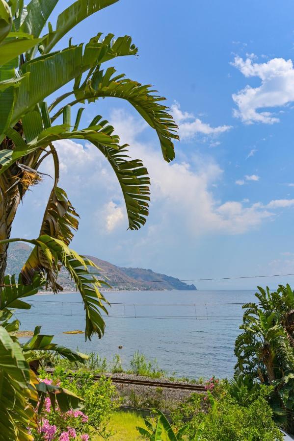 Hotel Baia Delle Sirene Таорміна Екстер'єр фото