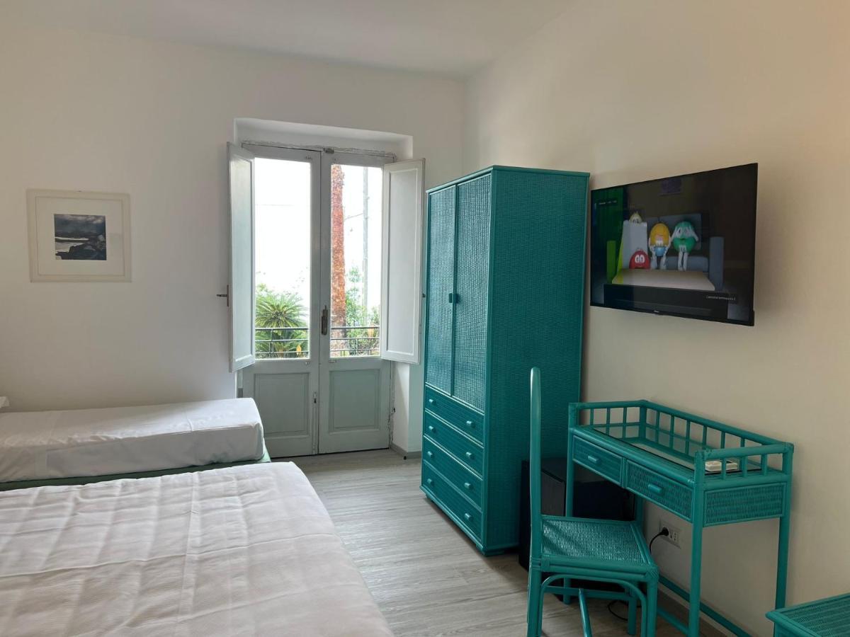 Hotel Baia Delle Sirene Таорміна Екстер'єр фото