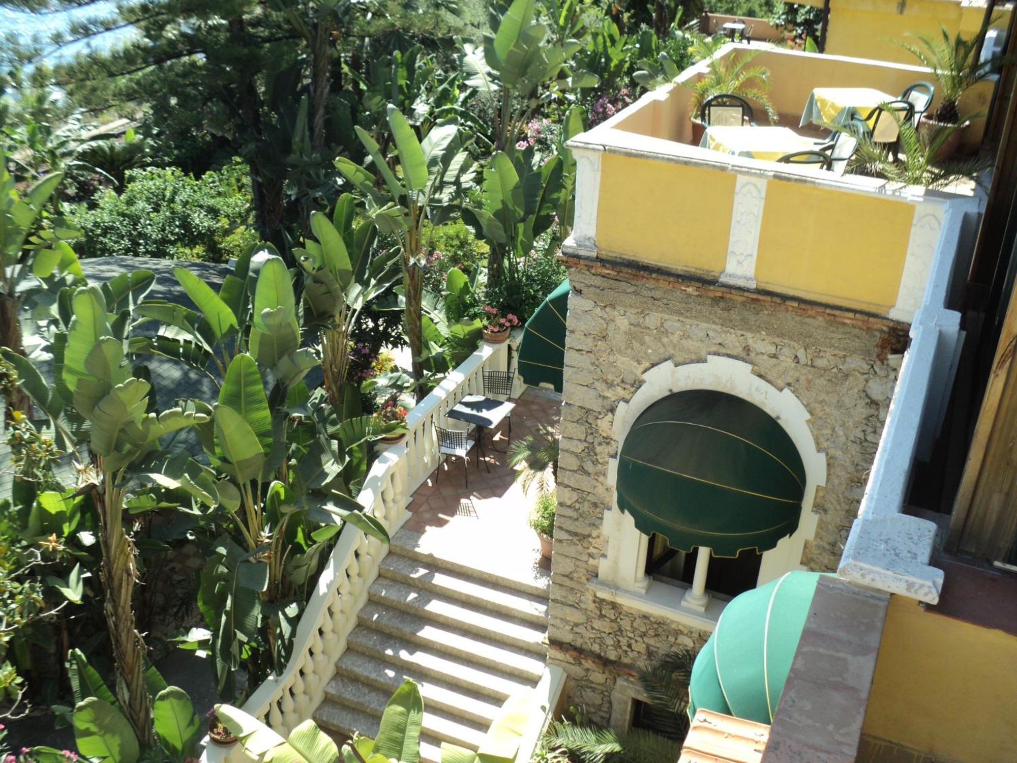 Hotel Baia Delle Sirene Таорміна Екстер'єр фото