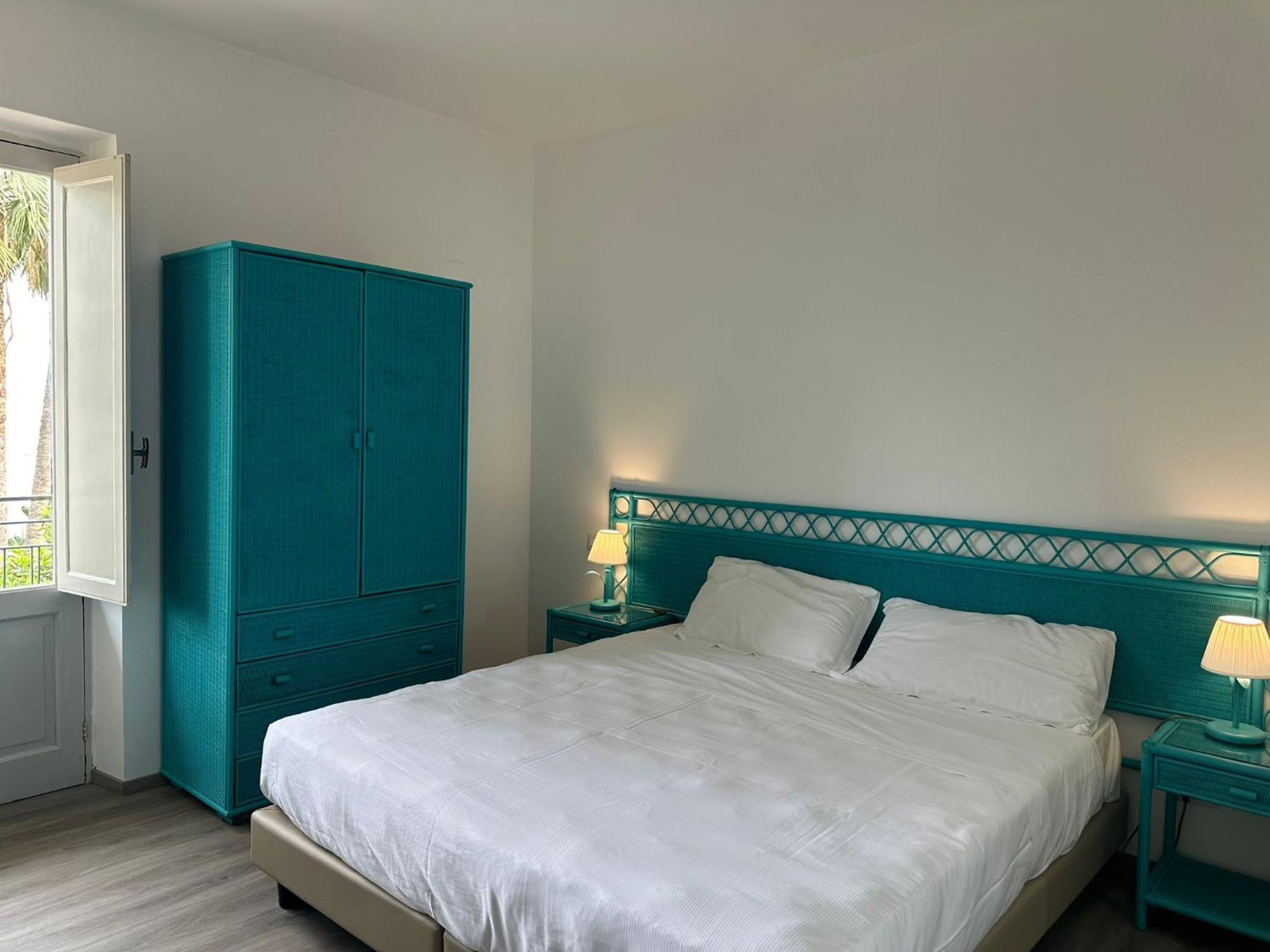Hotel Baia Delle Sirene Таорміна Екстер'єр фото